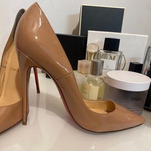 Christian Louboutin , So Kate pointed toe red sole pump